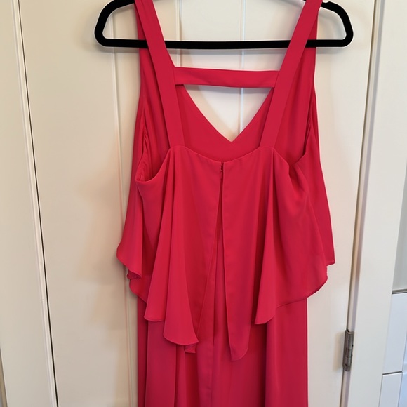 RW Co Formal Dress - Picture 4 of 5